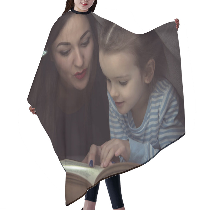 Personality  Little Girl And Her Mother Reading Fairy Tales Book Under The Co Hair Cutting Cape