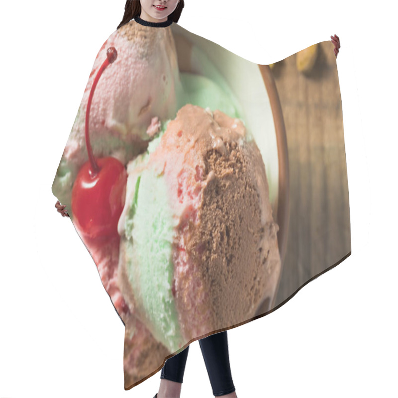 Personality  Sweet Spumoni Ice Cream Hair Cutting Cape