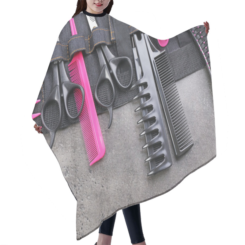 Personality  Professional Hairdressing Equipment In Black Case On Grey Background Hair Cutting Cape