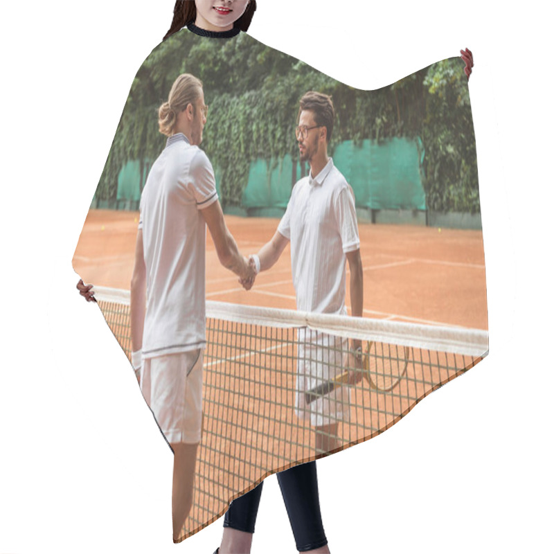 Personality  Athletic Tennis Players With Wooden Rackets Shaking Hands After Match On Court Hair Cutting Cape