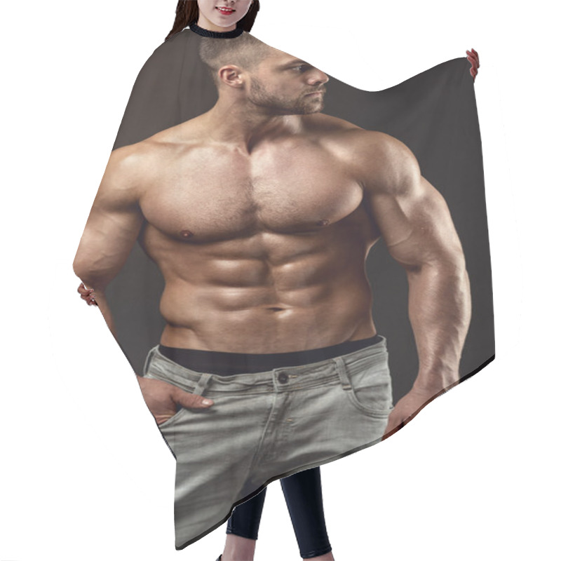 Personality  Strong Athletic Man Fitness Model Torso Showing Big Muscles Hair Cutting Cape