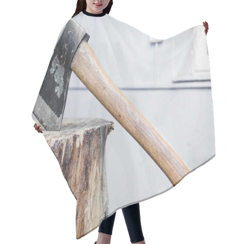 Personality  Ax Into A Tree Hair Cutting Cape