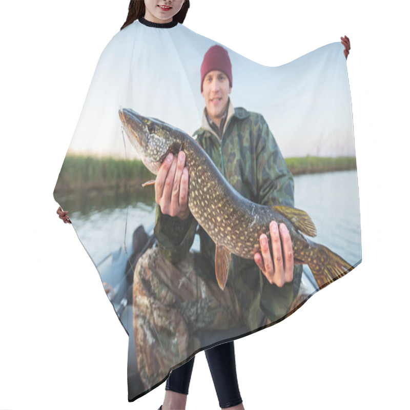 Personality  Fisherman Hair Cutting Cape