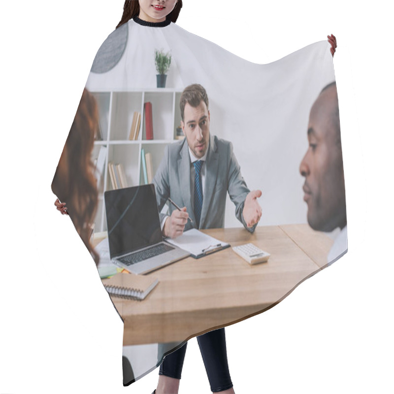 Personality  Investment Adviser Showing Presentation To Business Partners  Hair Cutting Cape