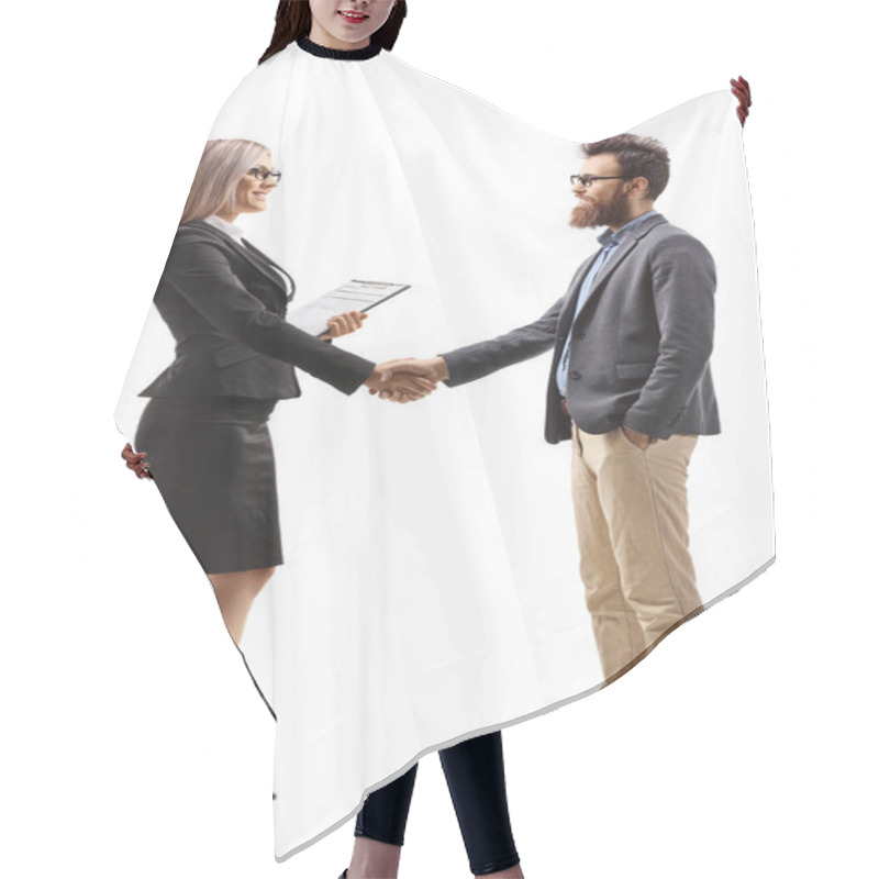 Personality  Full Length Profile Shot Of A Businesswoman Shaking Hands With A Bearded Man Isolated On White Background Hair Cutting Cape