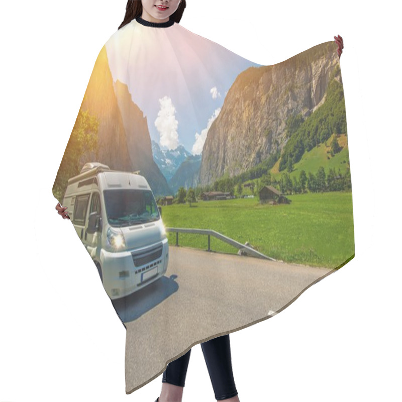 Personality  Camper Traveling Hair Cutting Cape