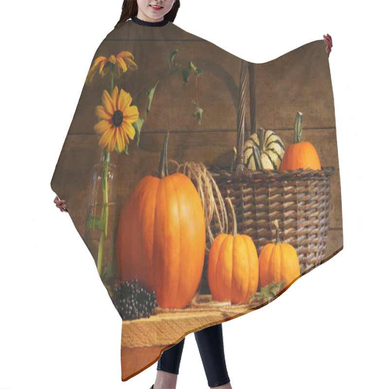 Personality  Autumn Still Life Hair Cutting Cape