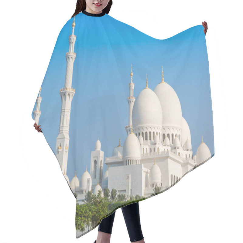 Personality  Abu Dhabi Sheikh Zayed White Mosque Hair Cutting Cape