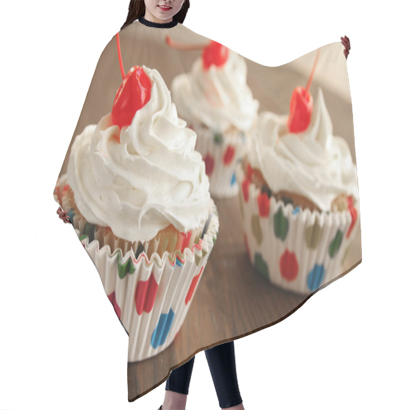 Personality  Cupcakes Hair Cutting Cape