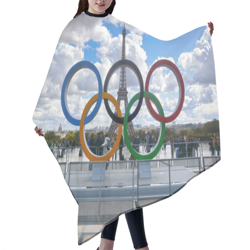 Personality  Paris, France - September 15 2017: Olympic Rings Installed On The Esplanade Of Trocadero To Commemorate The Olympic Games Which Will Take Place In Paris In 2024. Hair Cutting Cape