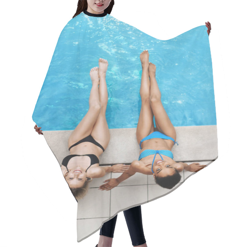 Personality  Young Female Friends In Swimwear Sunbathing Together Near Pool, Overhead View Hair Cutting Cape