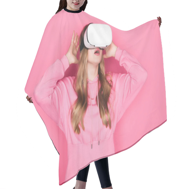 Personality  Shocked Beautiful Woman In Vr Headset On Pink Background Hair Cutting Cape