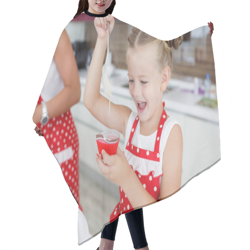 Personality  Mother And Daughter Cooking Cupcakes Into A Large Bright Kitchen Hair Cutting Cape