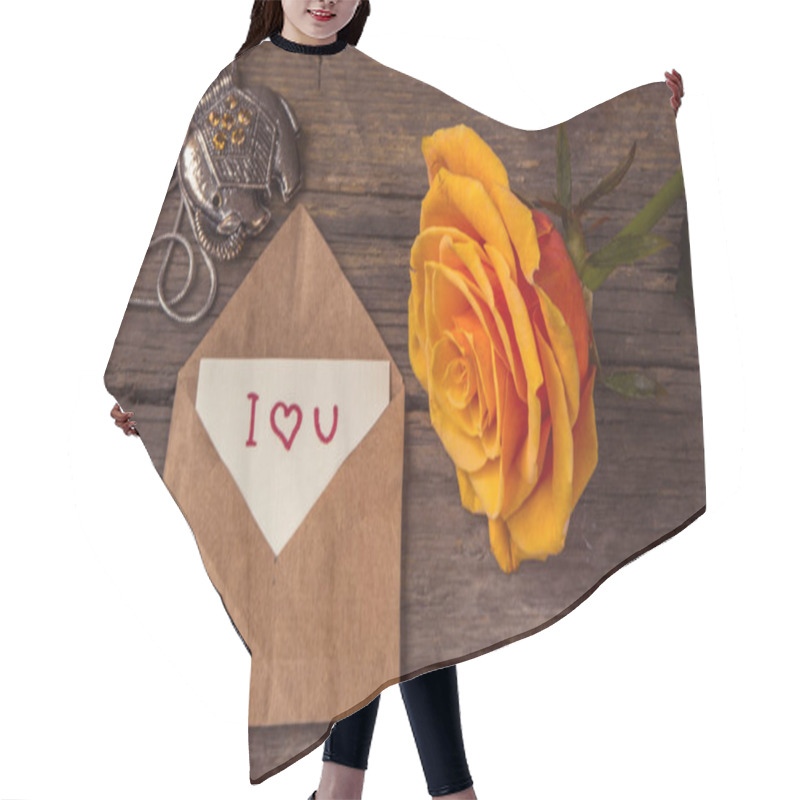 Personality  I Love You Text On A Card And Rose Flower Hair Cutting Cape