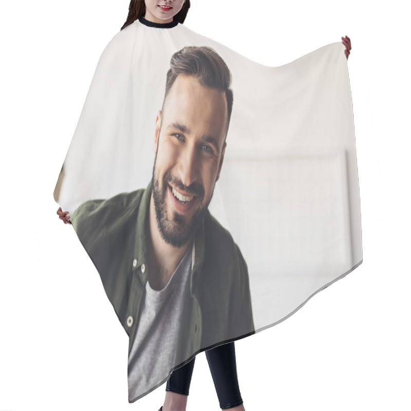 Personality  Handsome Bearded Man  Hair Cutting Cape