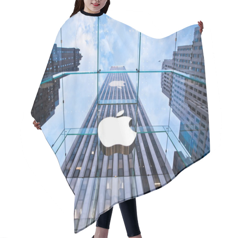 Personality  Apple Store On Fifth Avenue Hair Cutting Cape