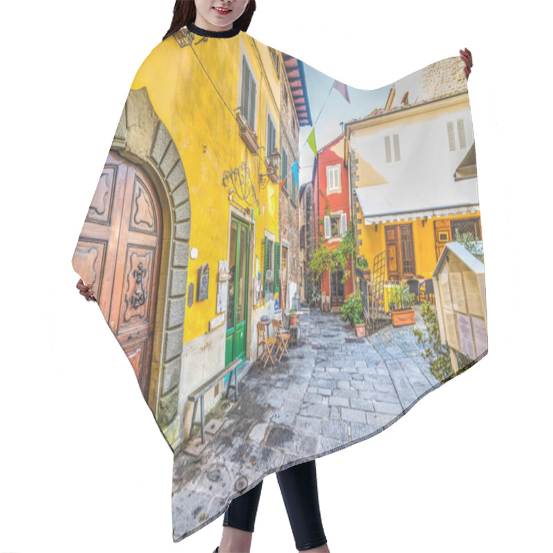 Personality  Picturesque Square In Montecatini Hair Cutting Cape