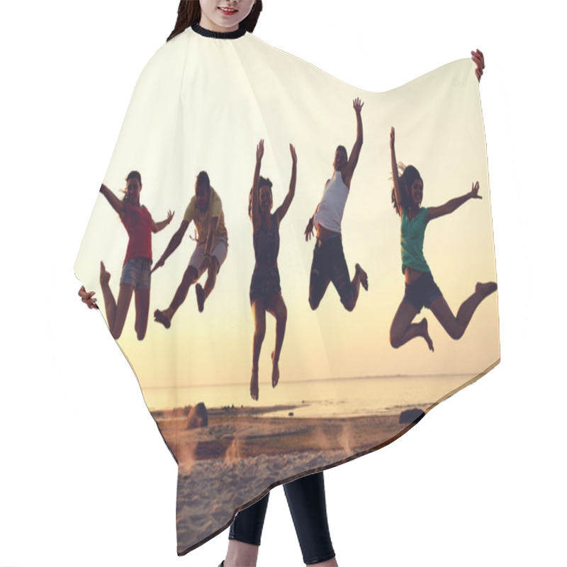 Personality  Smiling Friends Dancing And Jumping On Beach Hair Cutting Cape