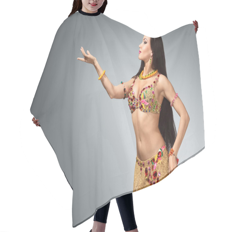 Personality  Beautiful Belly Dancer Woman Hair Cutting Cape