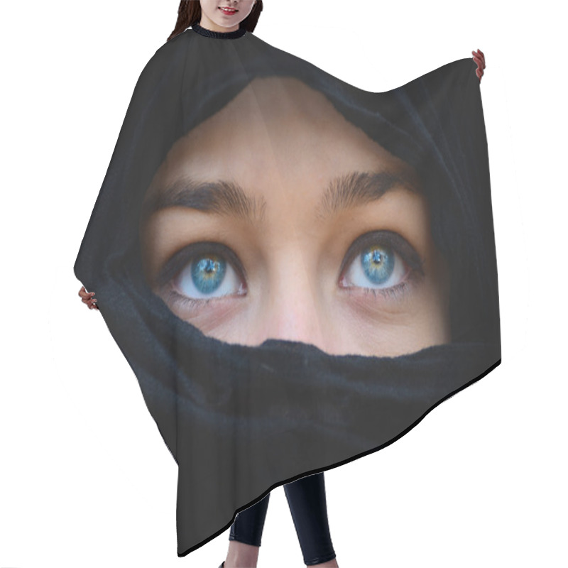 Personality  Beautiful Blue Woman Eyes Behind Black Scarf Looking Up Hair Cutting Cape