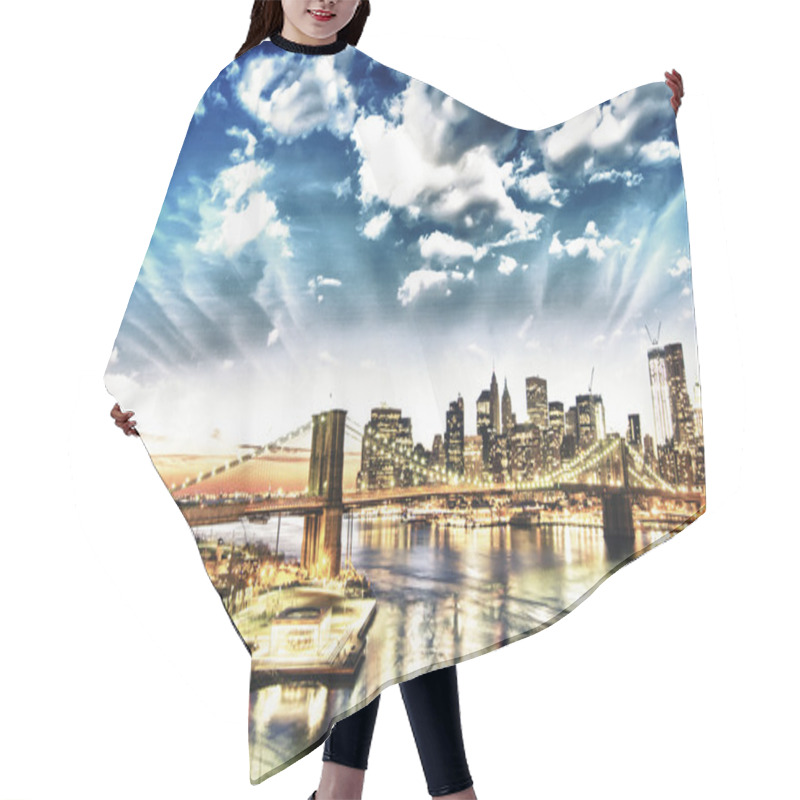 Personality  New York City - Manhattan Skyline At Winter Sunset Hair Cutting Cape