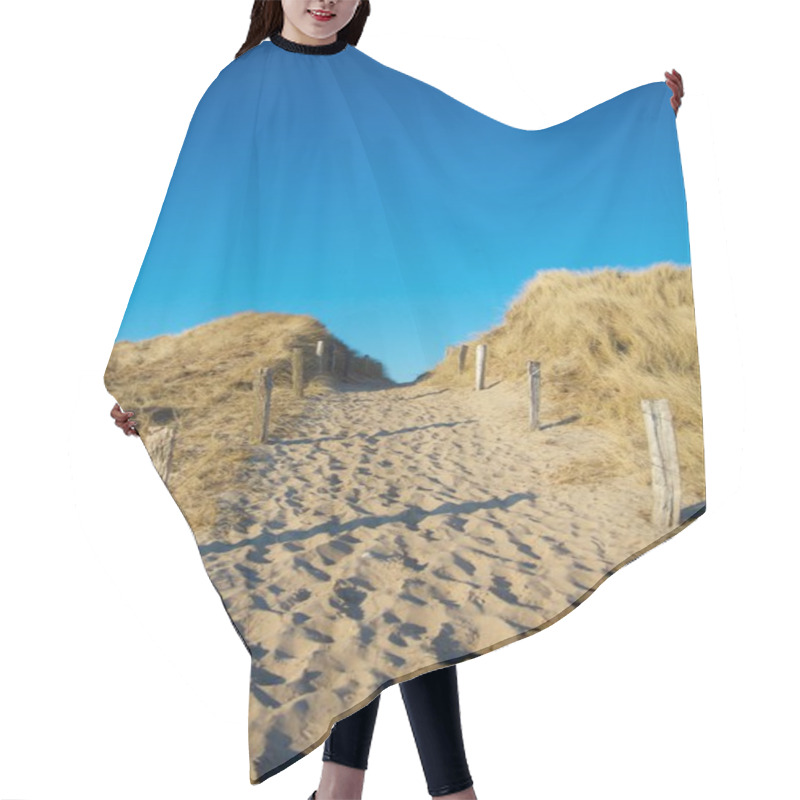 Personality  Dune Pathway 1 Hair Cutting Cape