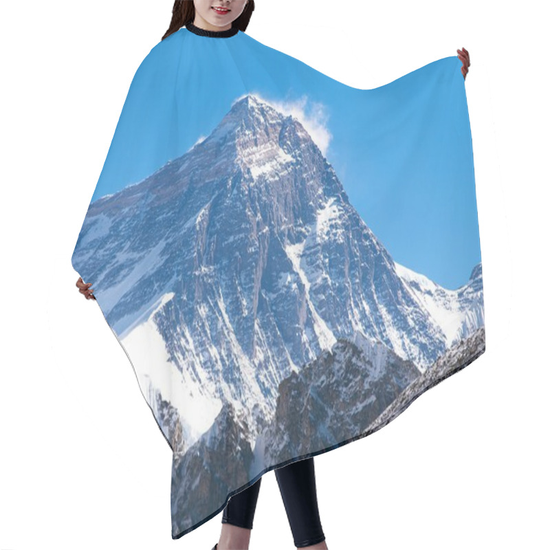 Personality  Top Of Mount Everest From Gokyo Valley Hair Cutting Cape