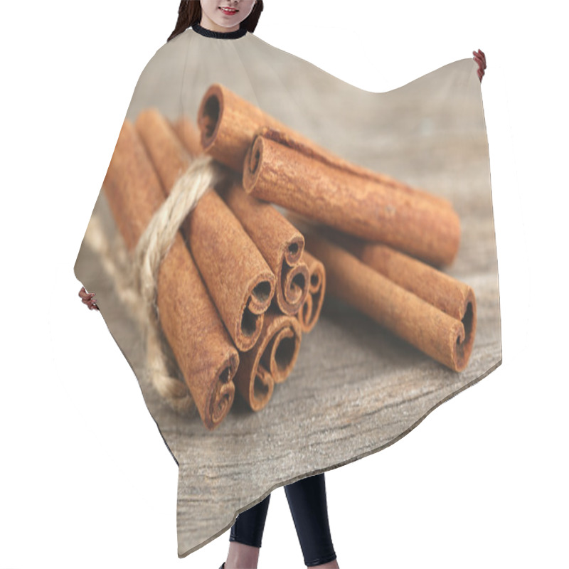 Personality  Cinnamon Bark Hair Cutting Cape