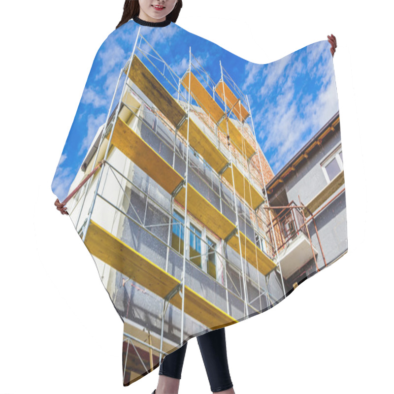 Personality  New Facade On New House  Hair Cutting Cape