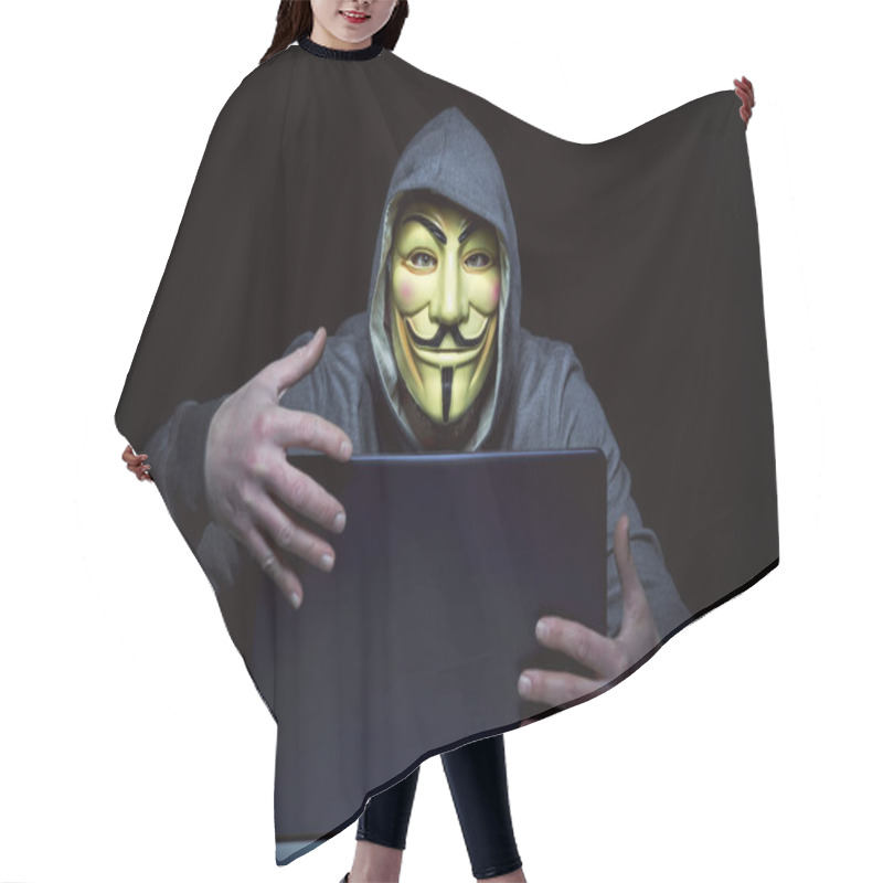 Personality  Hacker And Pc Hair Cutting Cape