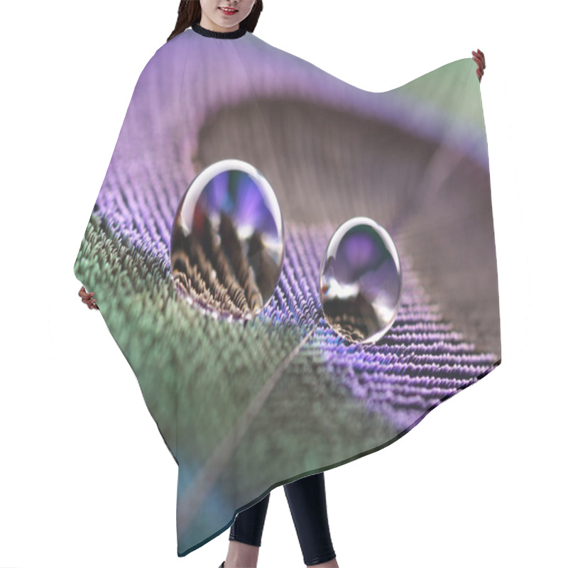 Personality  Water Droplets On Peacock Feather Hair Cutting Cape