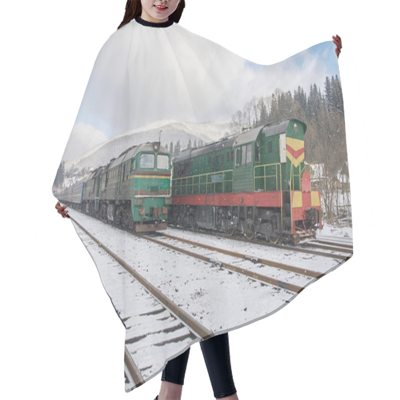 Personality  Old Diesel Passenger Trains Hair Cutting Cape