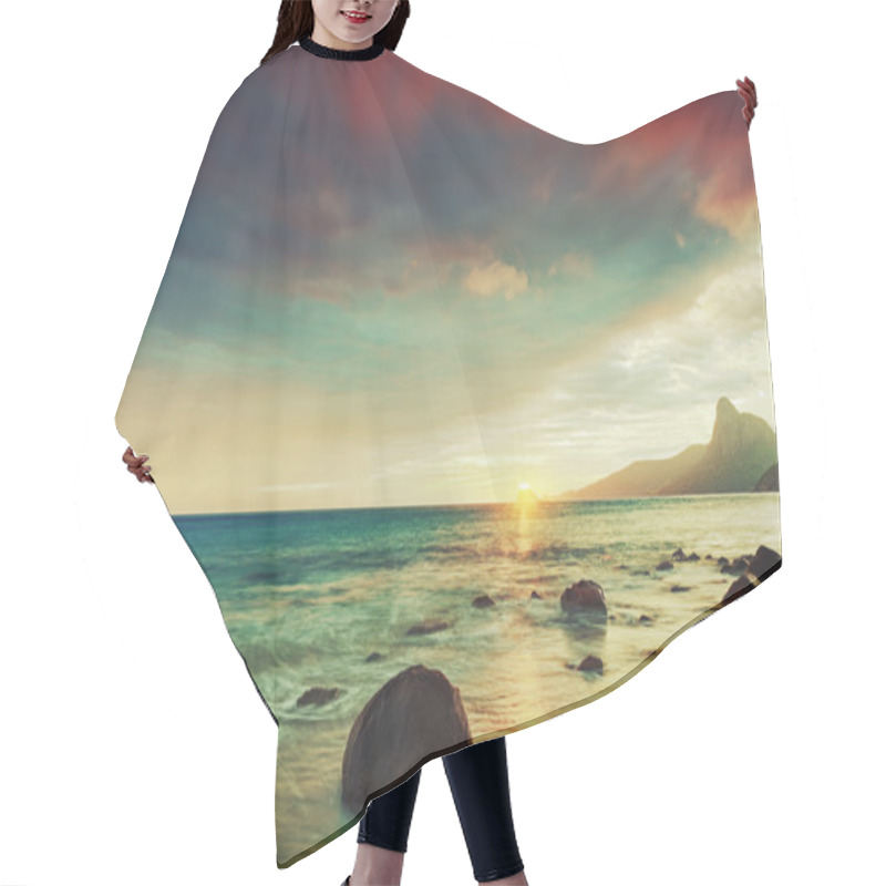 Personality  Sunrise Hair Cutting Cape