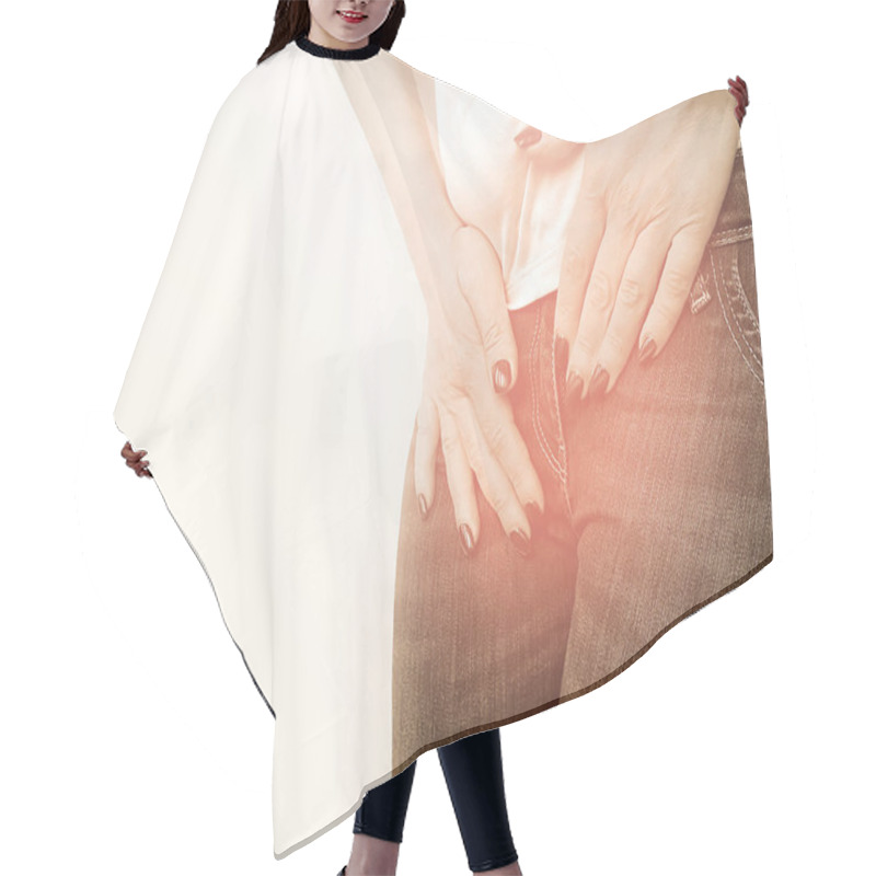 Personality  Woman Symptom Of Cystitis Hair Cutting Cape