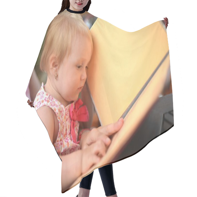 Personality  Baby Having Breakfast Hair Cutting Cape