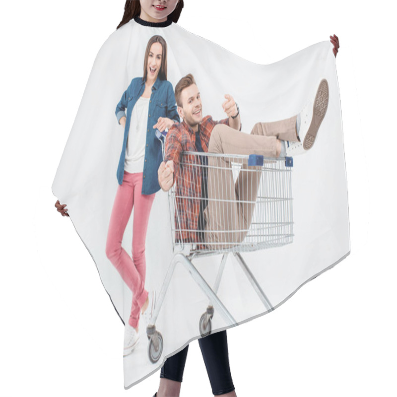 Personality  Couple With Shopping Cart Hair Cutting Cape