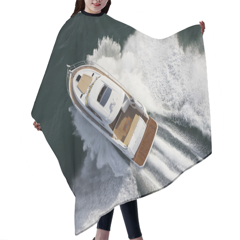 Personality  Small Yacht Sailing At High Speed Hair Cutting Cape