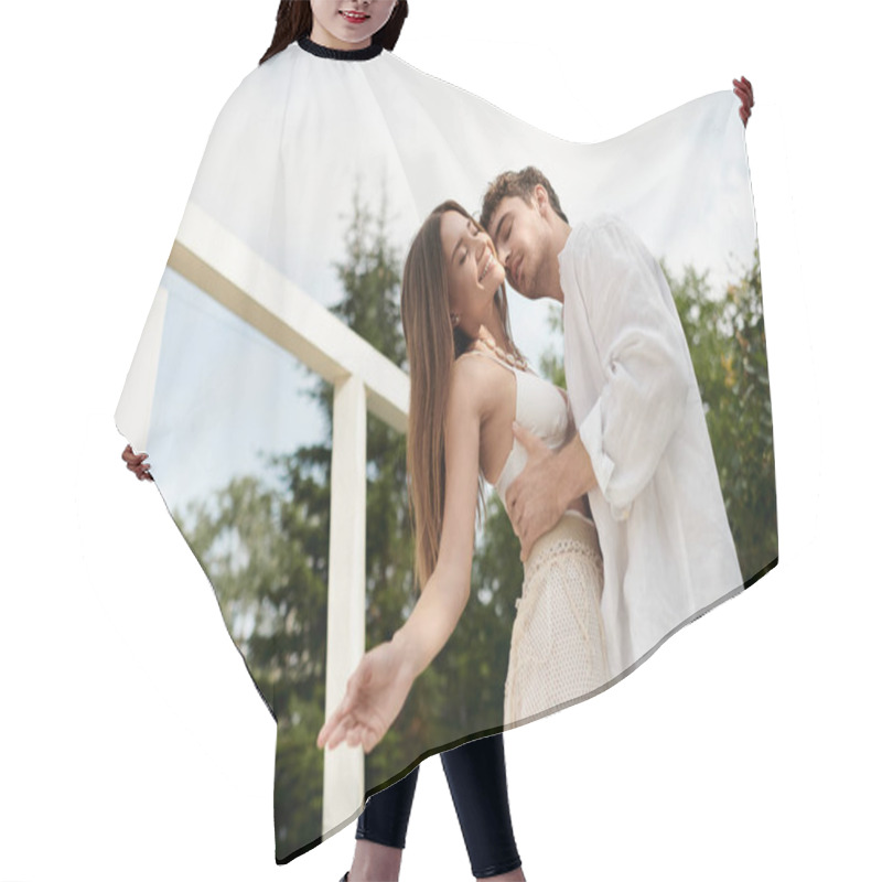 Personality  Passionate Man Embracing Cheerful Woman In White Beach Wear On Luxury Resort During Vacation Hair Cutting Cape