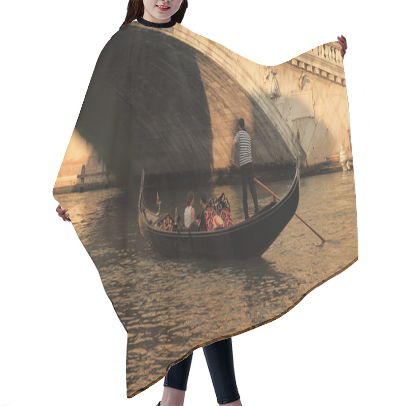 Personality  Gondolier Hair Cutting Cape