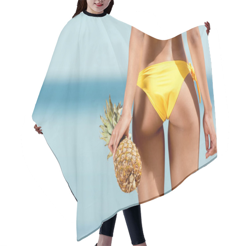 Personality  Cropped Image Of Woman In Bikini Holding Pineapple In Front Of Sea  Hair Cutting Cape