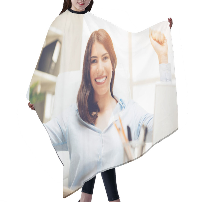 Personality   Woman With Raised Arms.  Hair Cutting Cape