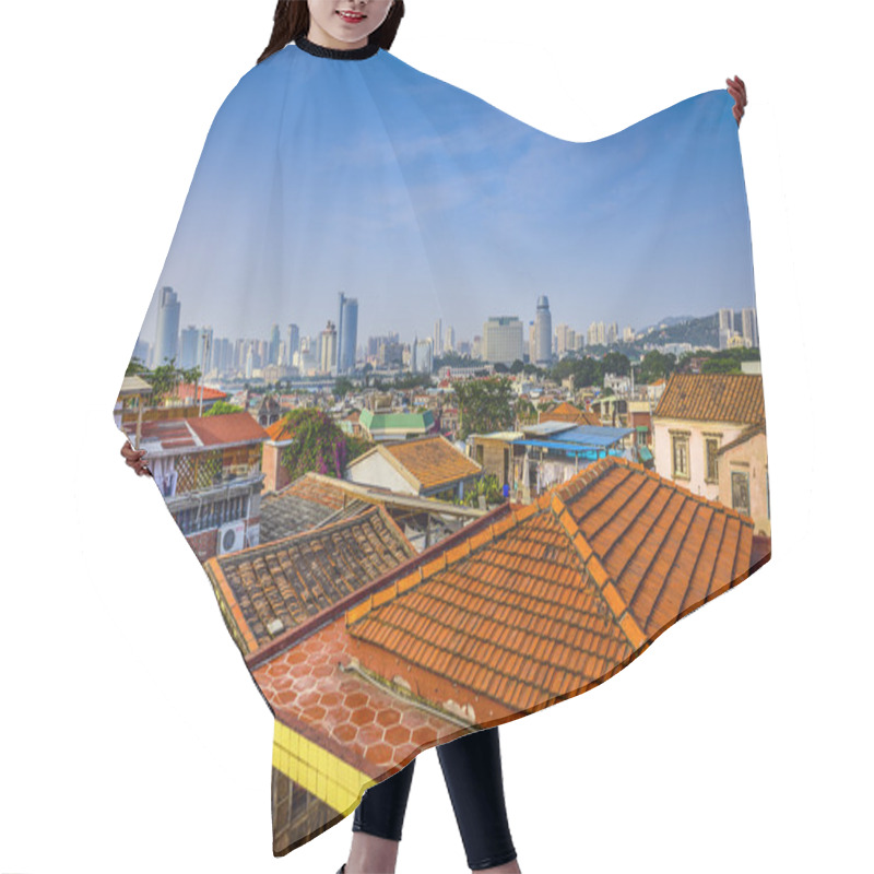 Personality  Xiamen, China Skyline Hair Cutting Cape