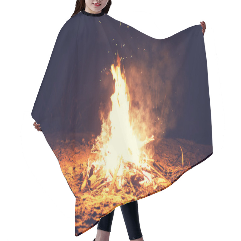 Personality  Bonfire Hair Cutting Cape