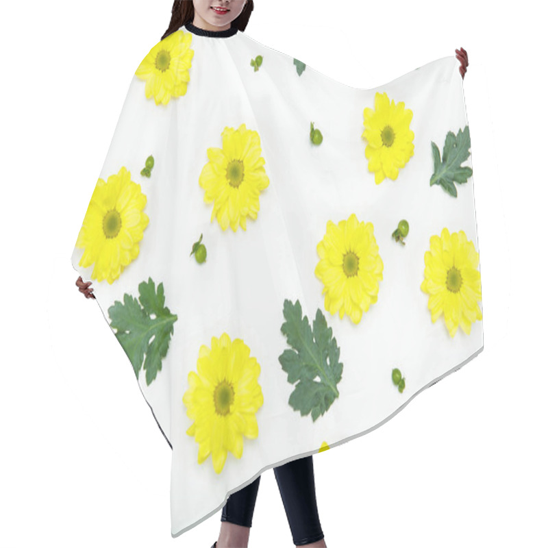 Personality  Beautiful Yellow Flowers Hair Cutting Cape