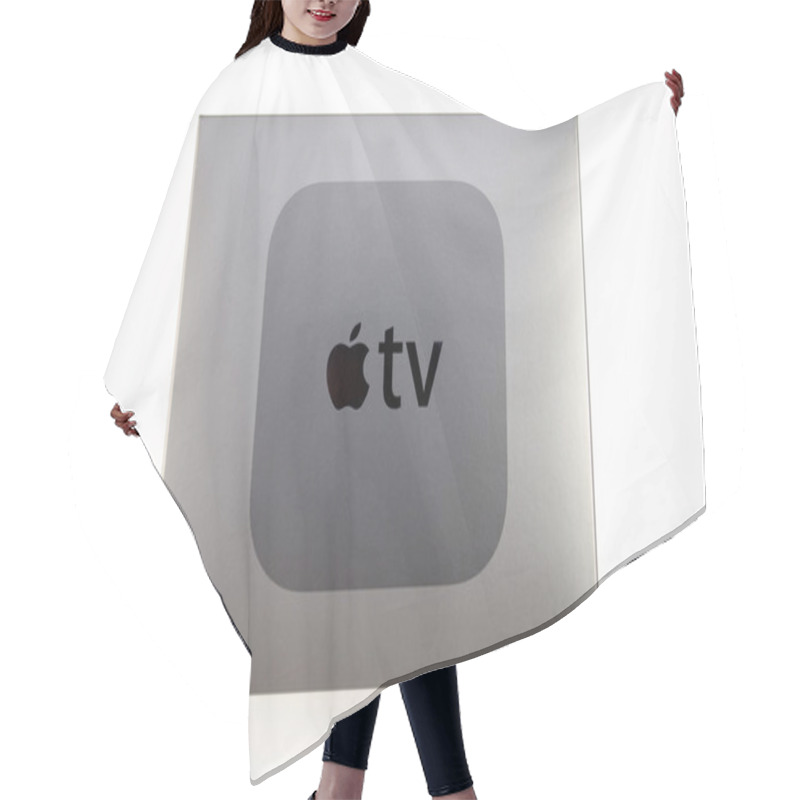 Personality  New Apple TV Media Streaming Player Microconsole Hair Cutting Cape