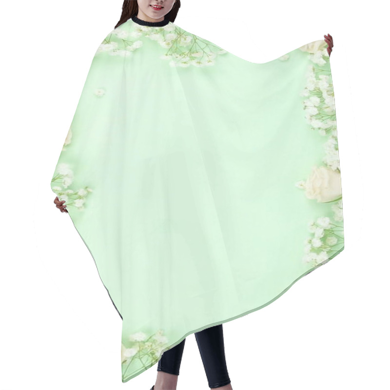 Personality  Beautiful White Flowers Arranged On Green Background Hair Cutting Cape