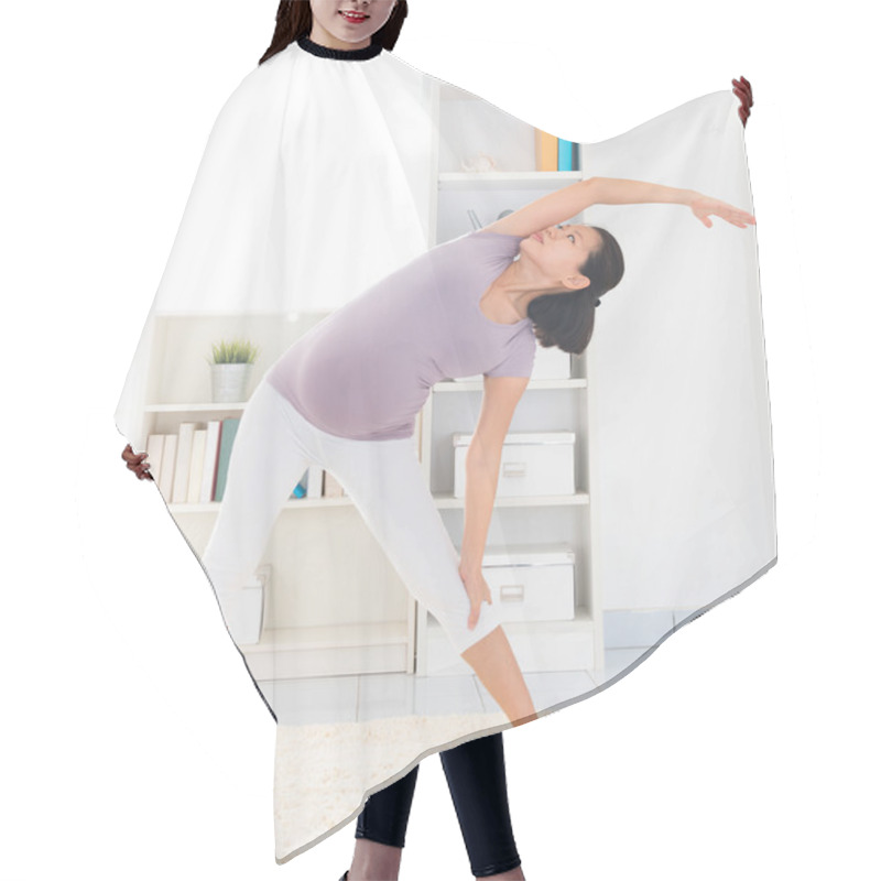 Personality  Pregnancy Yoga. Hair Cutting Cape