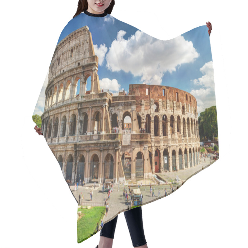 Personality  Colosseum In Rome Hair Cutting Cape