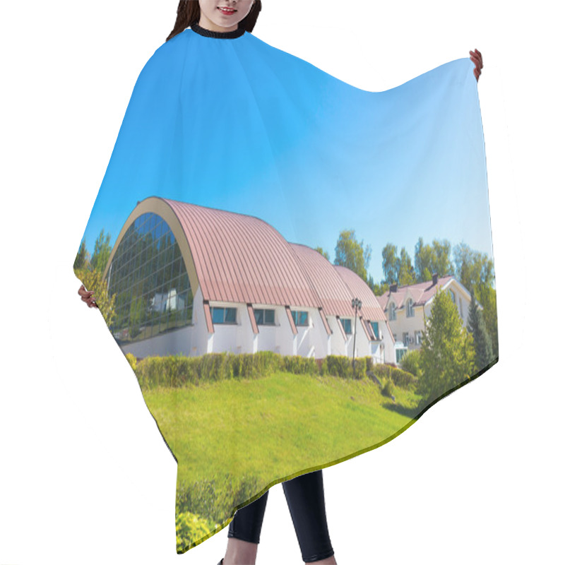 Personality  Building With Spherical Roof Hair Cutting Cape