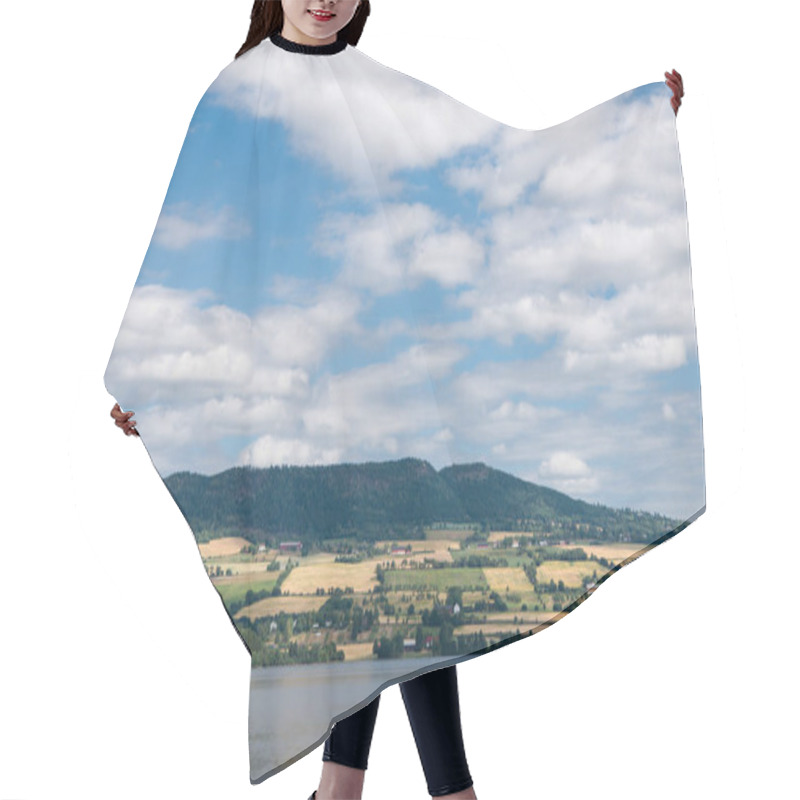 Personality  Clouds Hair Cutting Cape